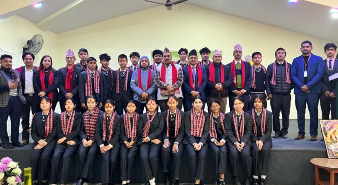 बुटवल ग्लोरि मा कक्षा ११ का विद्यार्थीलाई स्वागत , होटल म्यानेजमेन्ट अध्ययनरत विद्यार्थीले नै पकाए परिकार ।